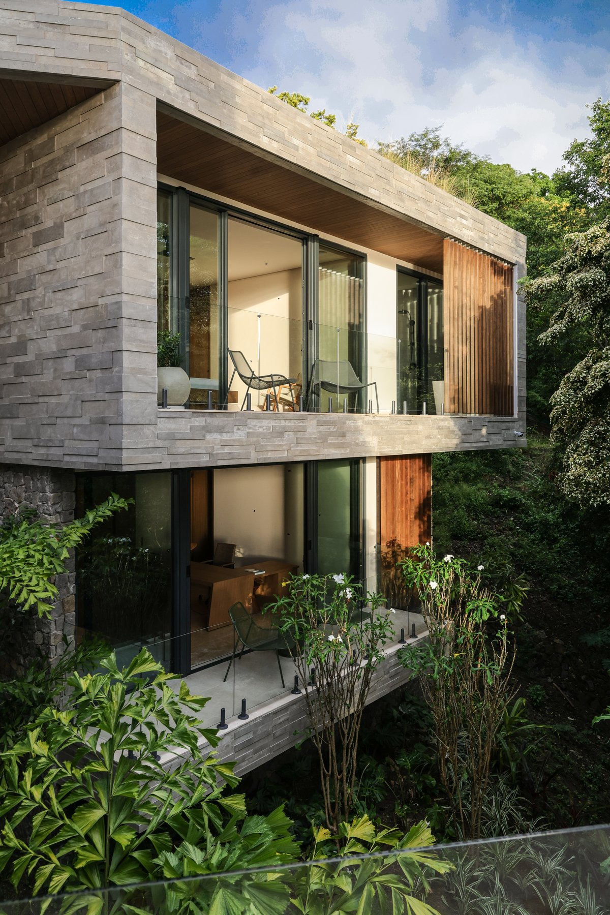 Casa Continuum — residential architecture, Peninsula Papagayo, Costa Rica